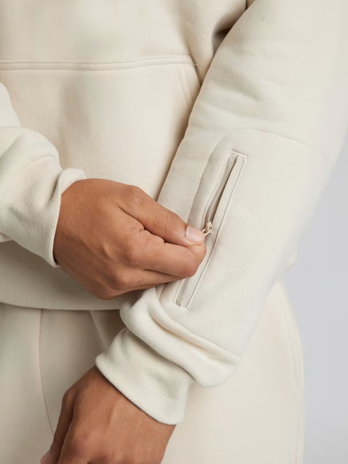 Rest-Pocket Hoodie