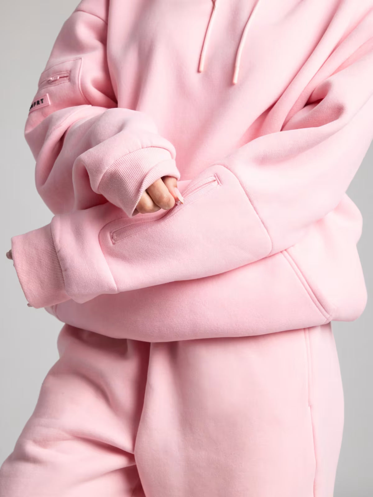 Rest-Pocket Hoodie